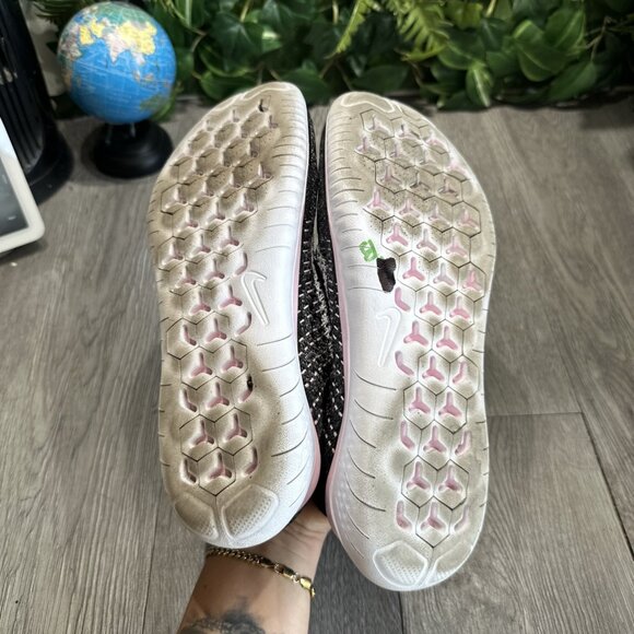 Nike Free RN Flyknit Running Shoes Sneakers Women’s Size 9 Black Pink 942839-007 - Picture 7 of 8